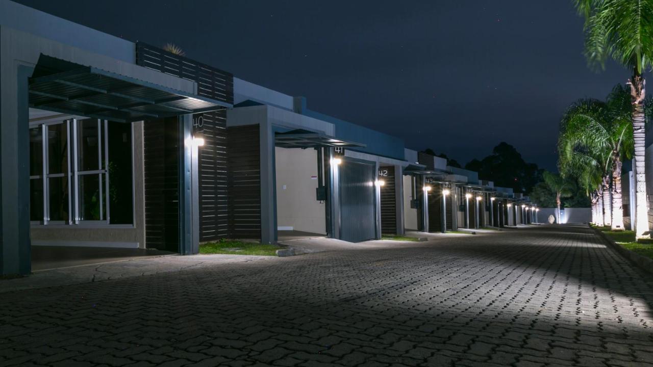 Bangalo Motel By Drops (Adults Only) Santa Maria  Esterno foto
